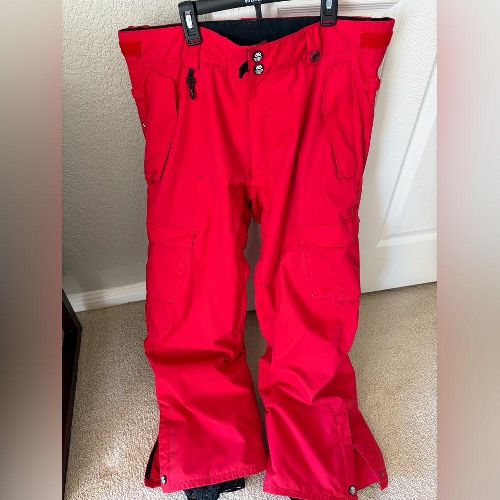 Men’s 686 insulated Snow Pants